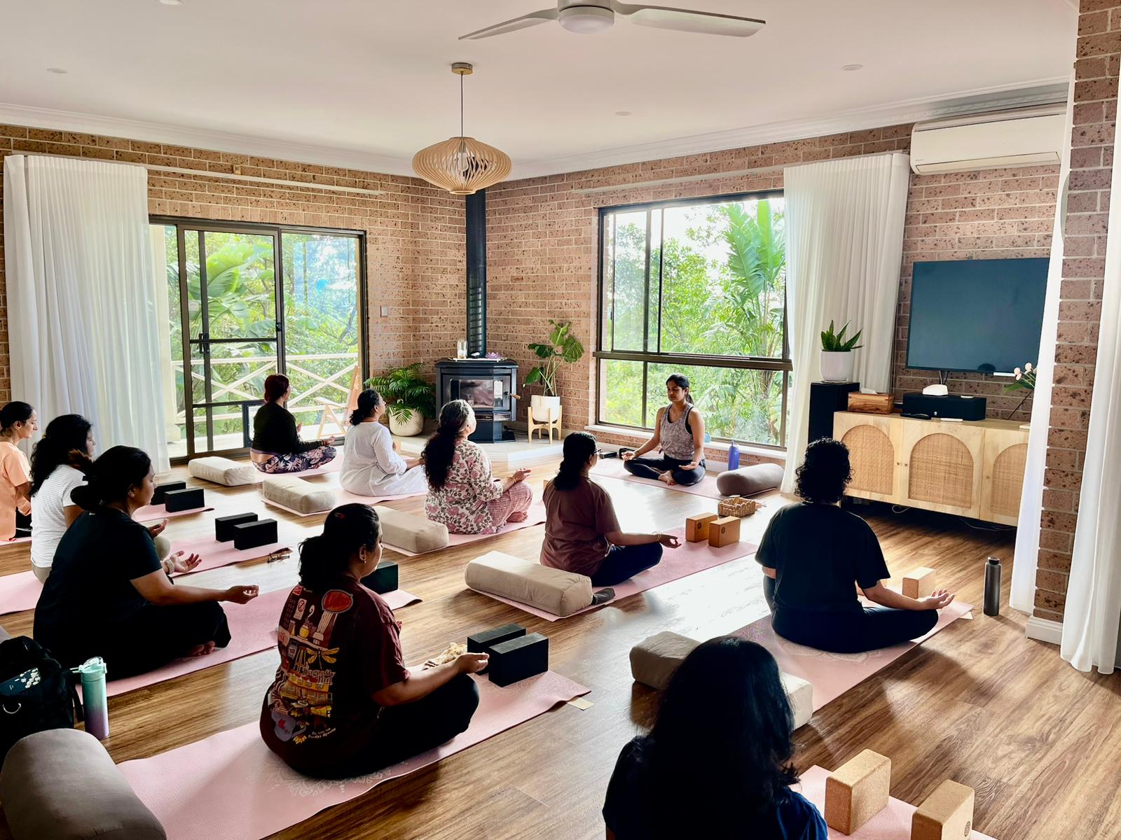 Online group yoga class